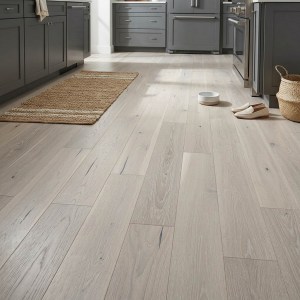 PARQUET PREFINITI - Rovere 1 Strip - Light White - Verniciato Bianco - Spazzolato-10